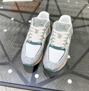 Men Lv Run Away Sneaker
