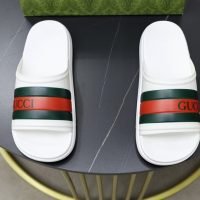 Gucci-Mens-Web-slide-sandal.jpg